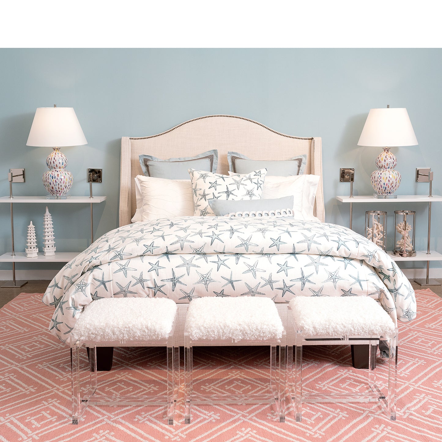 Jamboree Magenta Lamp