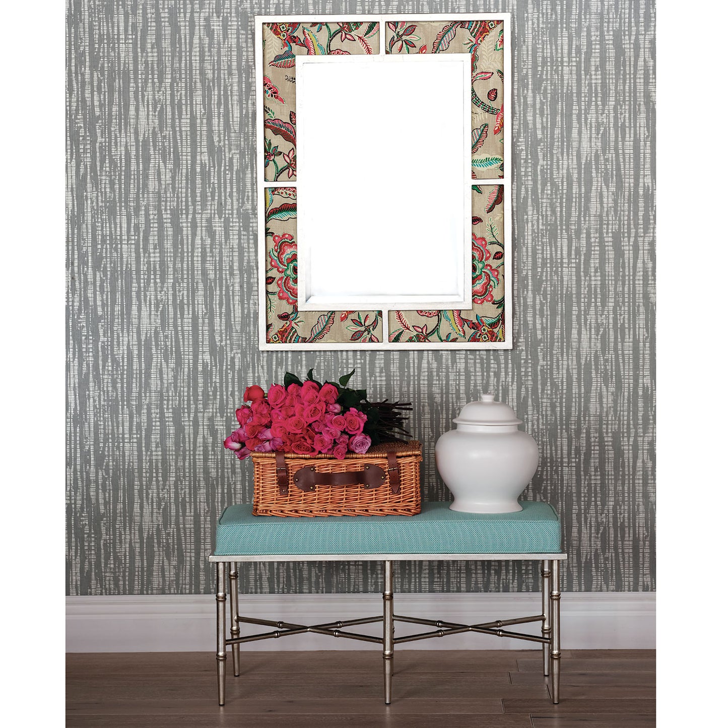 Odeon White Short Jar