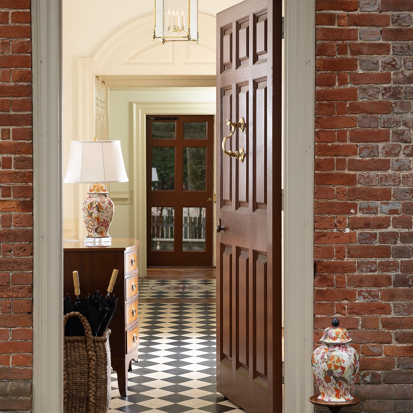 Tobacco Leaf Hex Jar