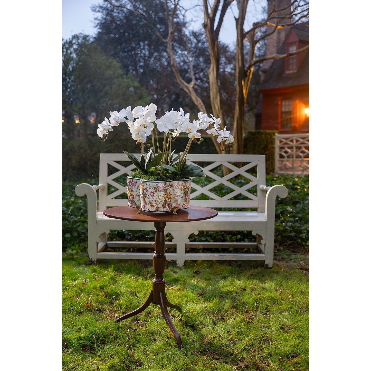 Tobacco Leaf Quatrefoil Planter