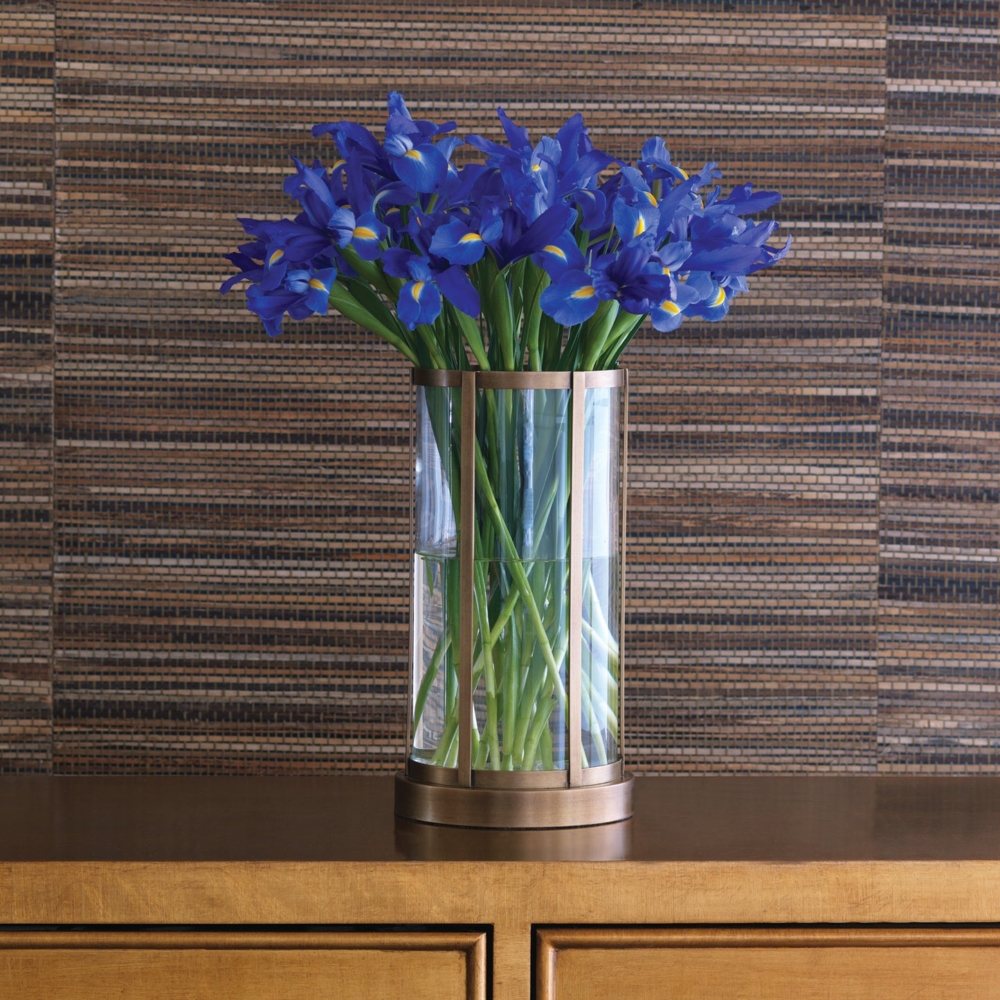 Edgewater Brass Vase/Hurricane