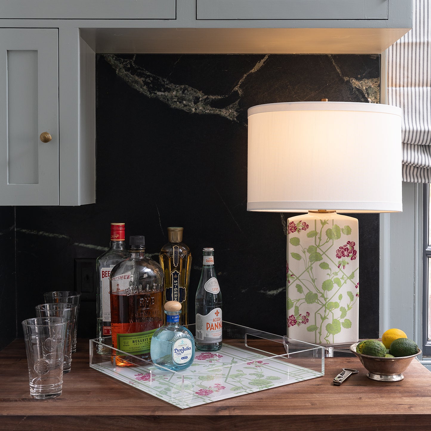 Geranium Trellis Lucite Tray