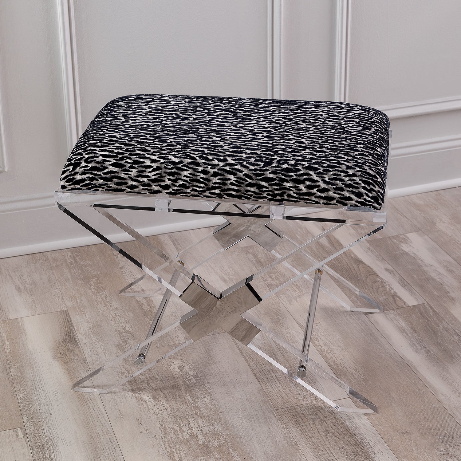 Crossing Lucite Bench Leopard Black-- Kit