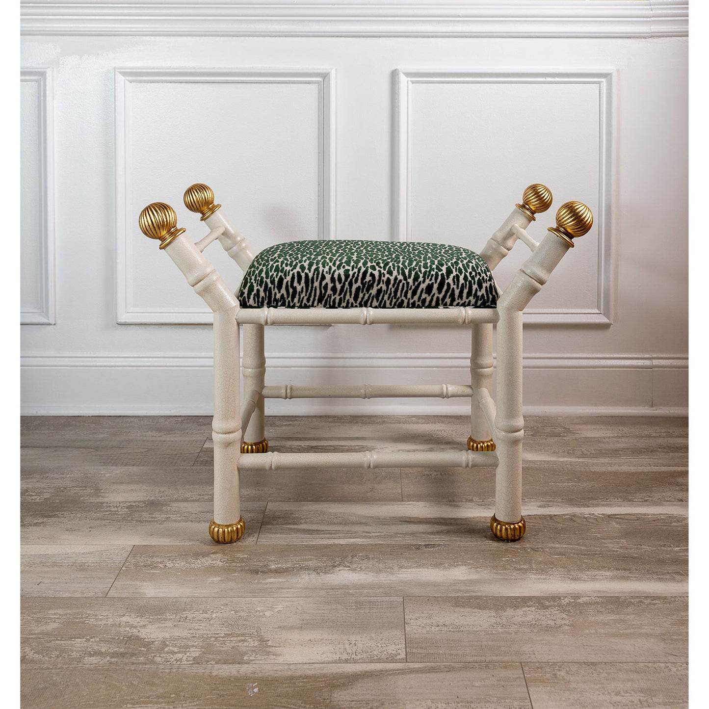 Boca White Earl Emerald Bench