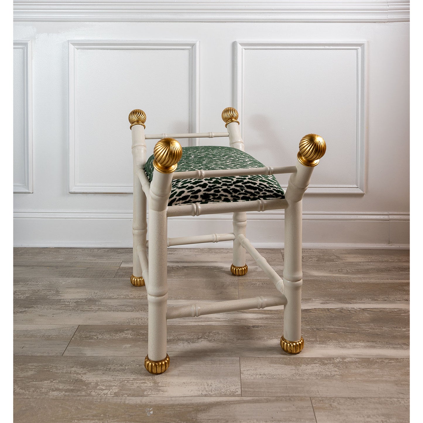 Boca White Earl Emerald Bench