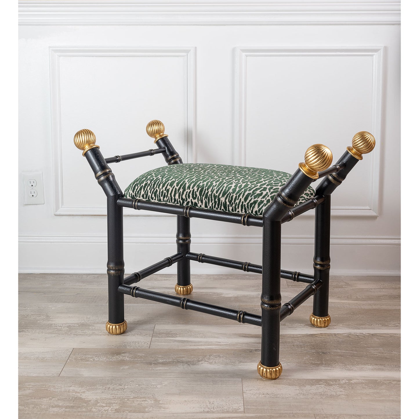 Boca Black Earl Emerald Bench