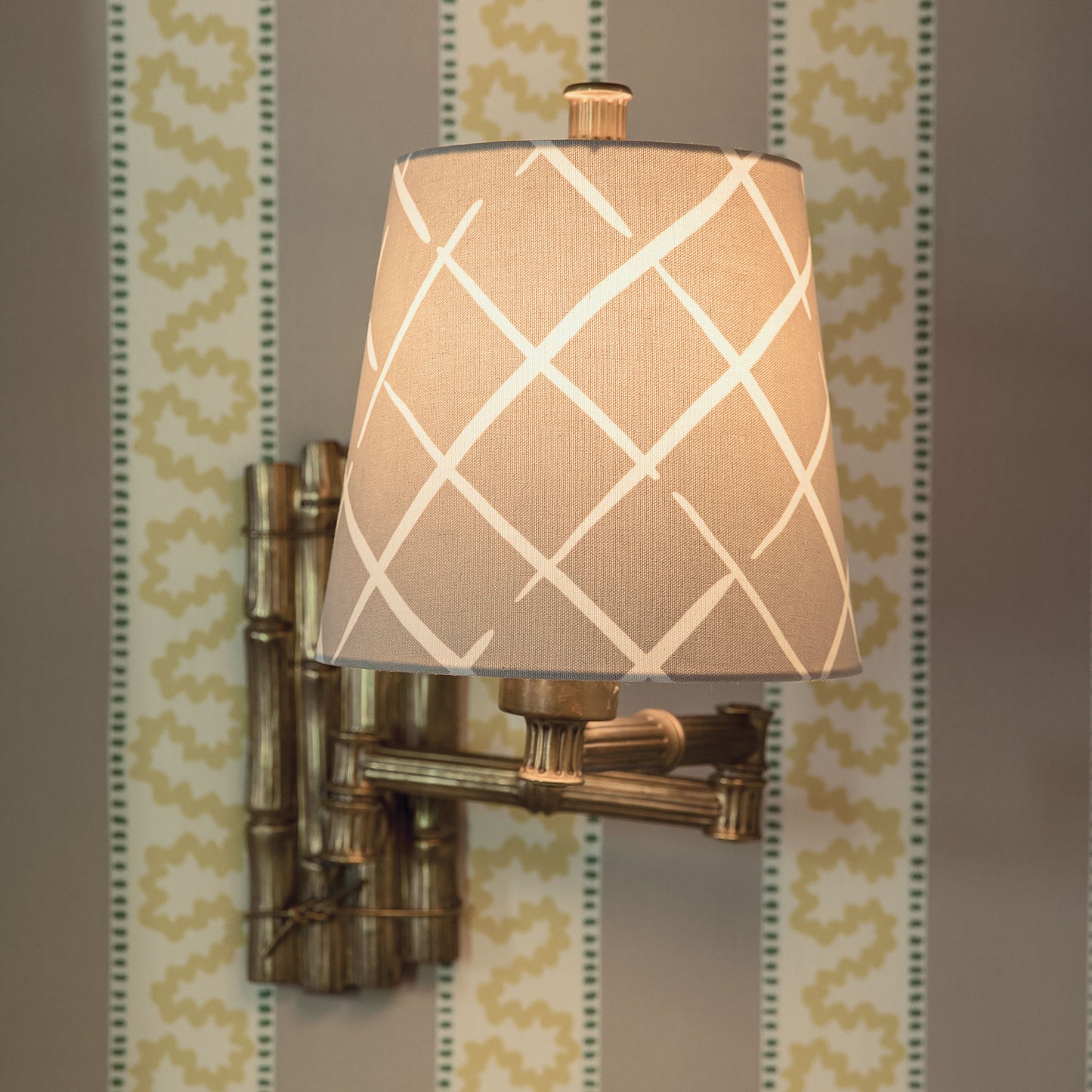 Oyster Cove End Mini Shade 3X5.5